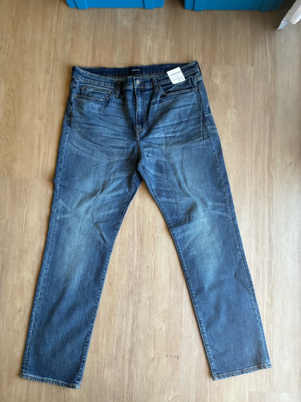 J Crew 770 Straight Leg mid wash Jeans Mens Size 38 x 32 - Picture 15 of 15